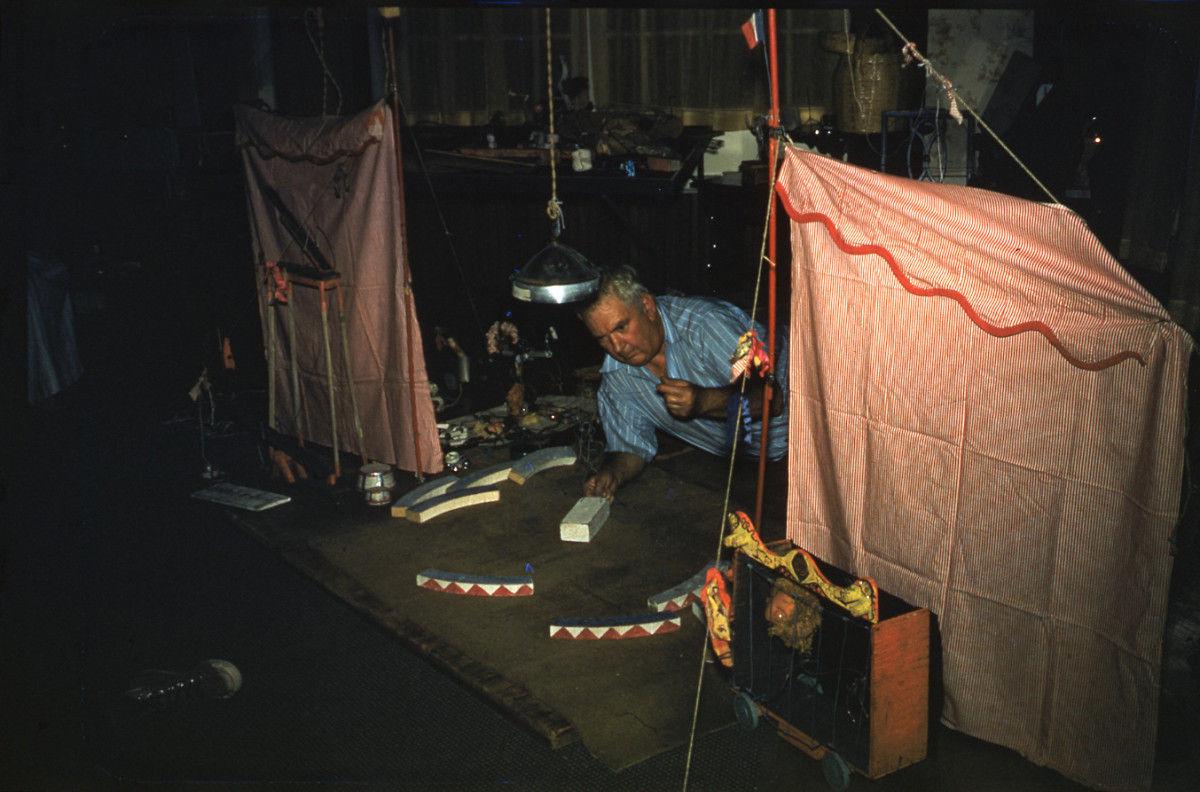 Calder's Circus, CT Performance